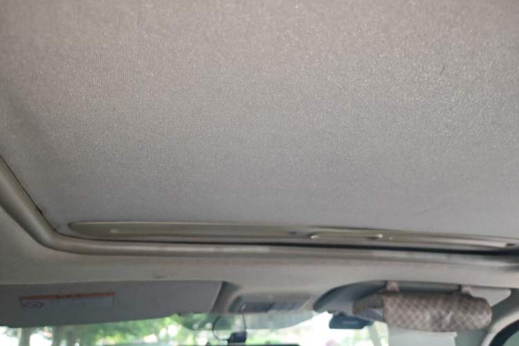 Used Suzuki SX4 2011 Revised Version 1.6L Manual Sport Edition Headliner