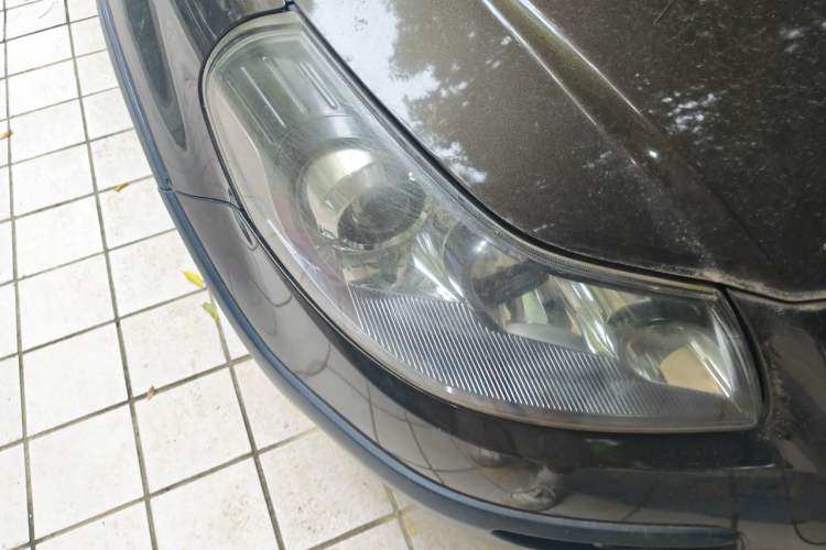 Used Suzuki SX4 2011 Revised Version 1.6L Manual Sport Edition Right Front Headlight