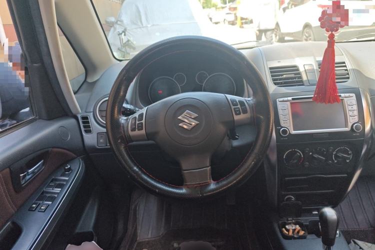 Used Suzuki SX4 2011 Hatchback 1.6L Automatic Sport Model Steering Wheel