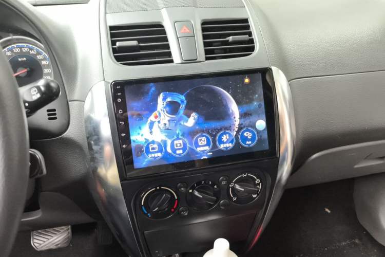 Used Suzuki SX4 2011 Revised 1.6L Automatic Dynamic Version Audio And AC Panel