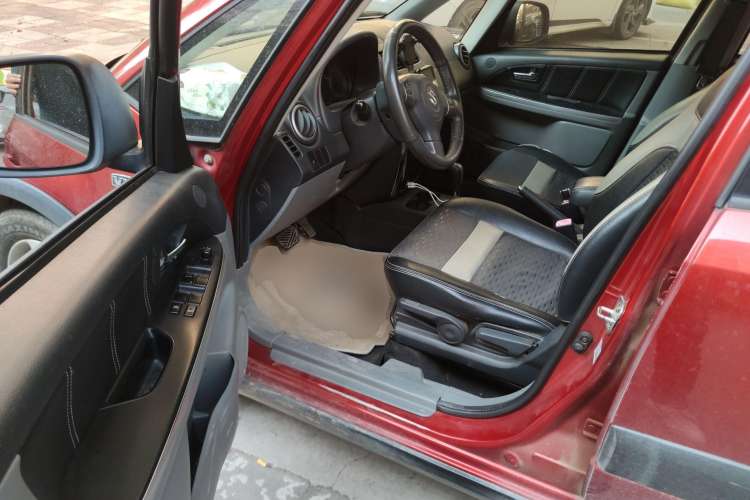Used Suzuki SX4 2011 Revised Version 1.6L Automatic Sport Edition Driver Seat