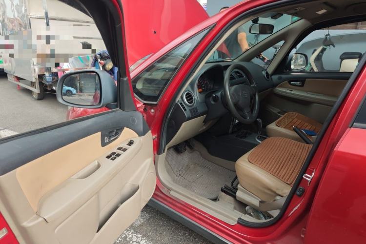 Used Suzuki SX4 2011 Hatchback 1.6L Automatic Comfort Model Driver Seat