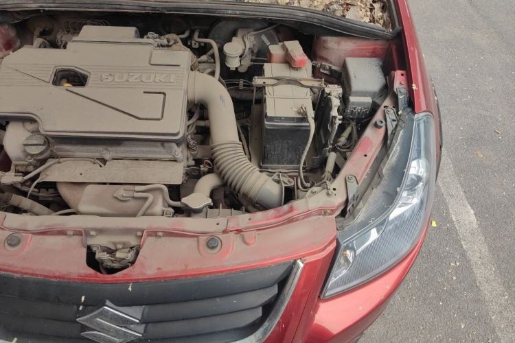 Used Suzuki SX4 2011 Revised Version 1.6L Automatic Sport Edition Engine Bay Left