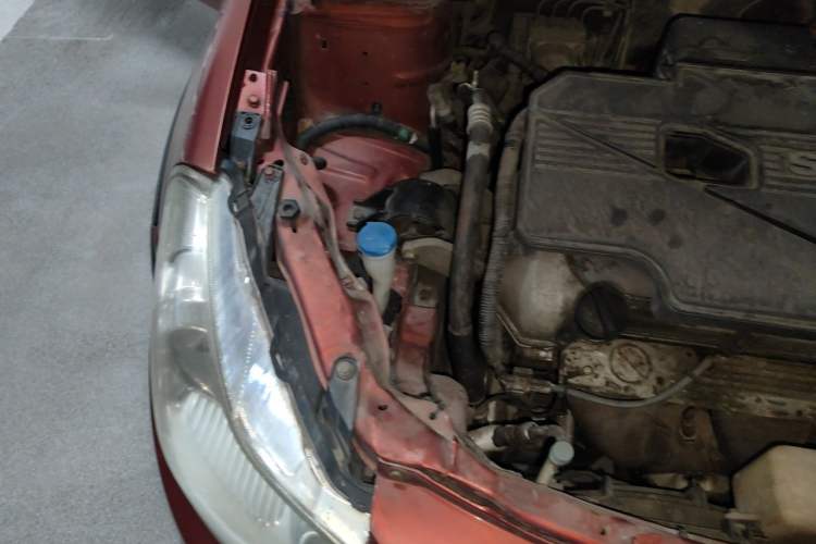 Used Suzuki SX4 2011 Hatchback 1.6L Automatic Sport Model Engine Bay Right