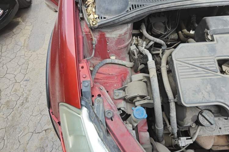 Used Suzuki SX4 2011 Hatchback 1.6L Automatic Sport Model Engine Bay Right