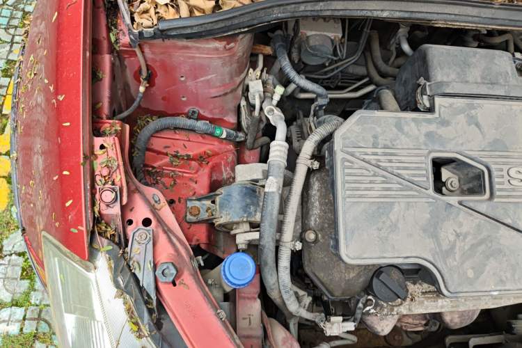 Used Suzuki SX4 2011 Hatchback 1.6L Automatic Sport Model Engine Bay Right