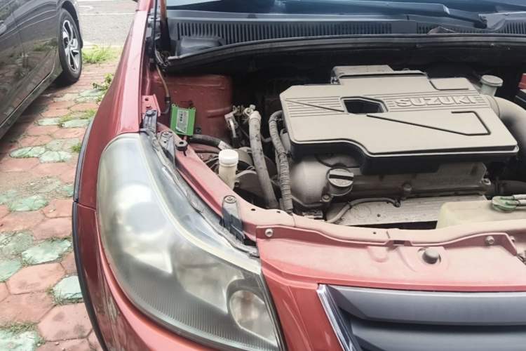 Used Suzuki SX4 2011 Revised Version 1.6L Manual Sport Edition Engine Bay Right