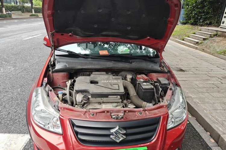 Used Suzuki SX4 2011 Revised 1.6L Automatic Dynamic Version Engine Bay