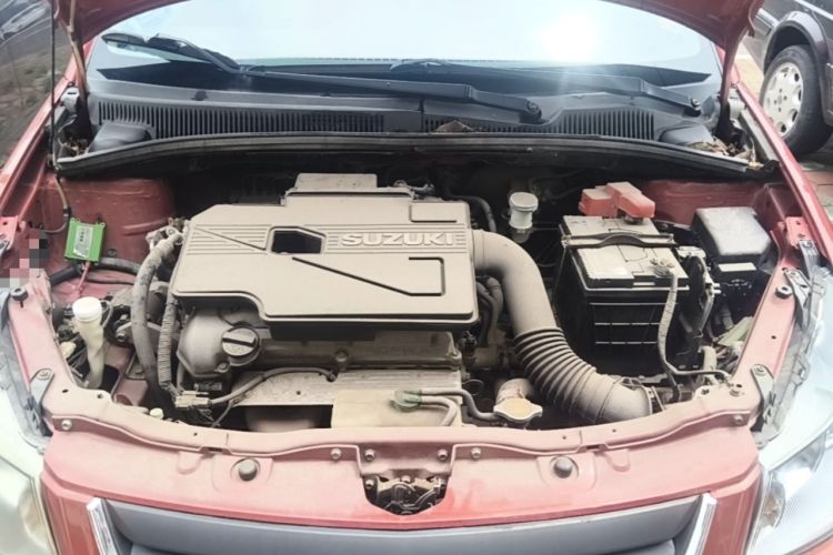 Used Suzuki SX4 2011 Revised Version 1.6L Manual Sport Edition Engine Bay