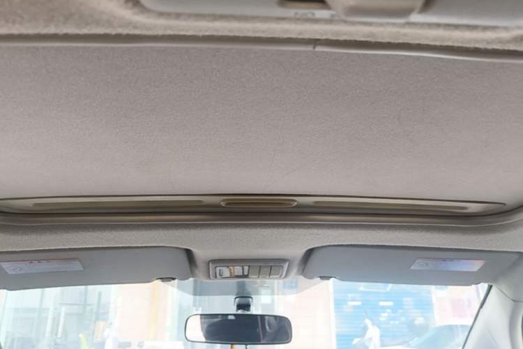 Used Suzuki SX4 2011 Revised Version 1.6L Manual Sport Edition Headliner