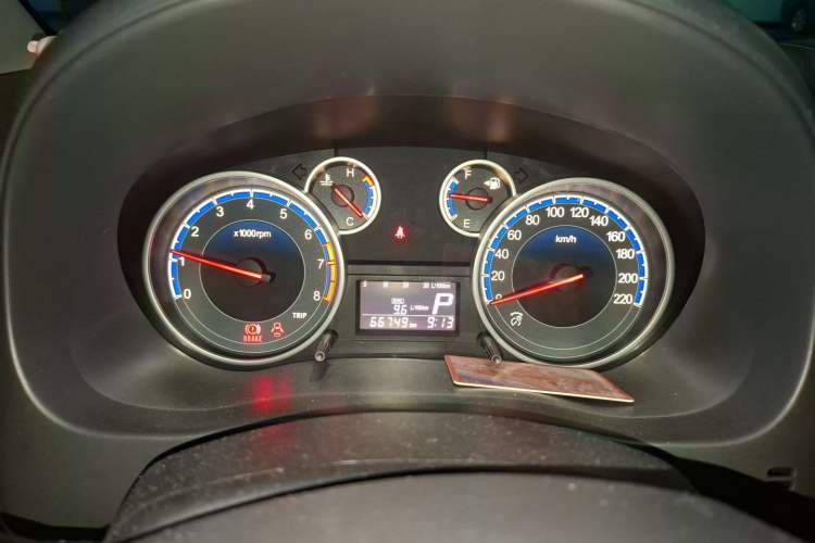 Used Suzuki SX4 2011 Revised Version 1.8L Automatic Sport Edition Instrument Cluster