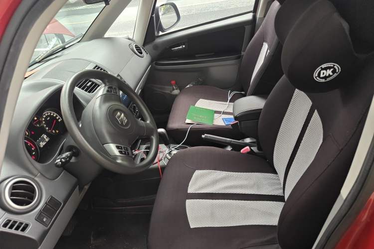Used Suzuki SX4 2011 Revised 1.6L Automatic Dynamic Version Left Front Seat