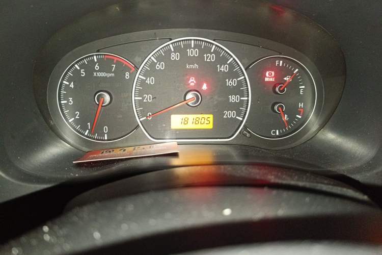 Used Suzuki SX4 2011 Hatchback 1.6L Manual Comfort Model Odometer Close Up