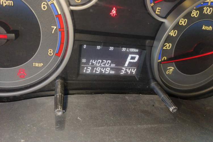 Used Suzuki SX4 2011 Revised Version 1.6L Automatic Sport Edition Odometer Close Up
