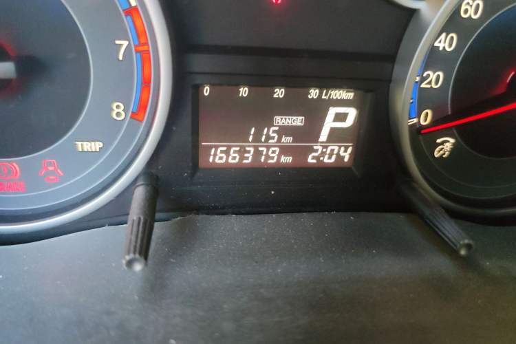 Used Suzuki SX4 2011 Revised Version 1.6L Automatic Sport Edition Odometer Close Up