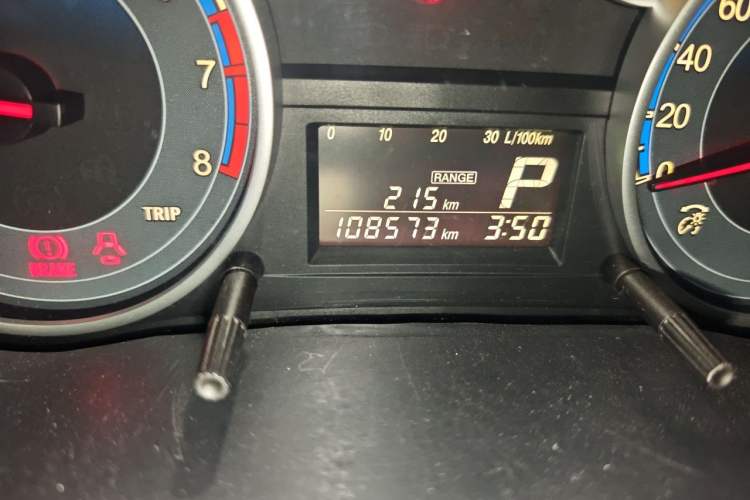 Used Suzuki SX4 2011 Revised Version 1.6L Automatic Sport Edition Odometer Close Up