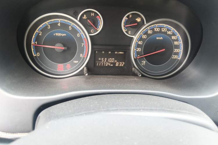 Used Suzuki SX4 2011 Revised Version 1.6L Manual Sport Edition Odometer Close Up