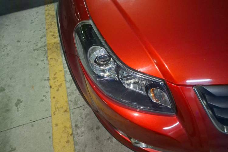 Used Suzuki SX4 2011 Revised Version 1.8L Automatic Sport Edition Right Front Headlight