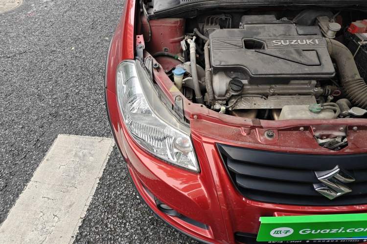 Used Suzuki SX4 2011 Revised 1.6L Automatic Dynamic Version Right Front Headlight