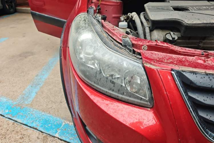 Used Suzuki SX4 2011 Revised Version 1.6L Automatic Sport Edition Right Front Headlight