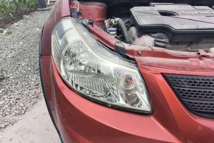 Used Suzuki SX4 2011 Hatchback 1.6L Automatic Sport Model Right Front Headlight
