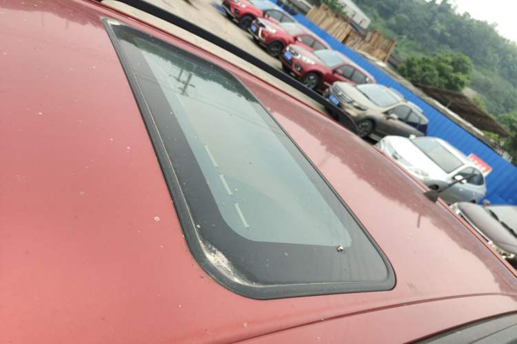 Used Suzuki SX4 2011 Revised Version 1.6L Automatic Sport Edition Roof