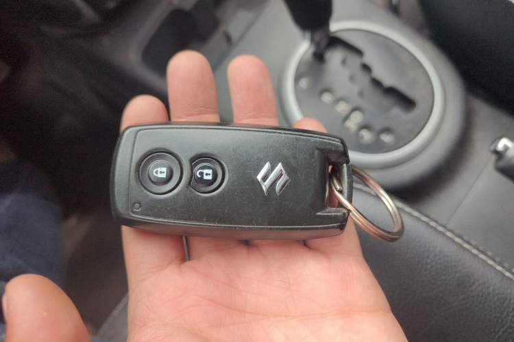 Used Suzuki SX4 2011 Revised Version 1.6L Automatic Sport Edition Vehicle Key