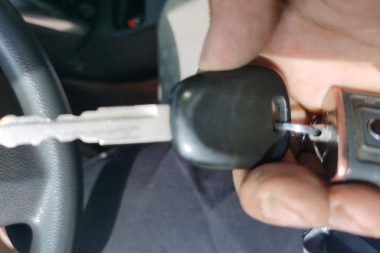 Used Suzuki SX4 2011 Hatchback 1.6L Automatic Comfort Model Vehicle Key