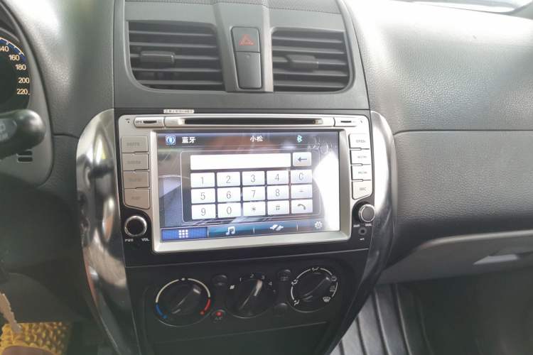 Used Suzuki SX4 2011 Hatchback 1.6L Manual Sport Model Audio And AC Panel