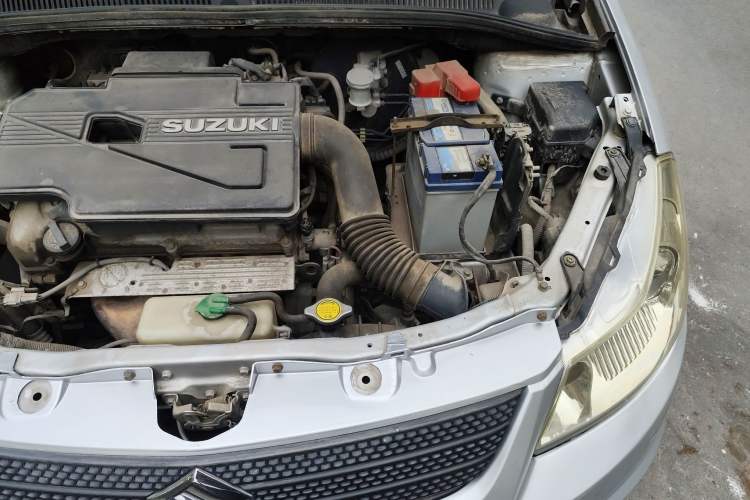Used Suzuki SX4 2011 Hatchback 1.6L Automatic Dynamic Model Engine Bay Left