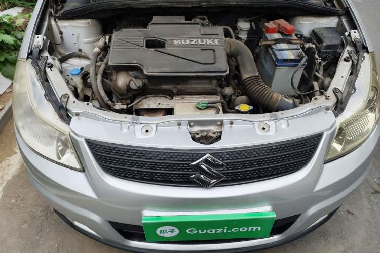 Used Suzuki SX4 2011 Hatchback 1.6L Automatic Dynamic Model Engine Bay