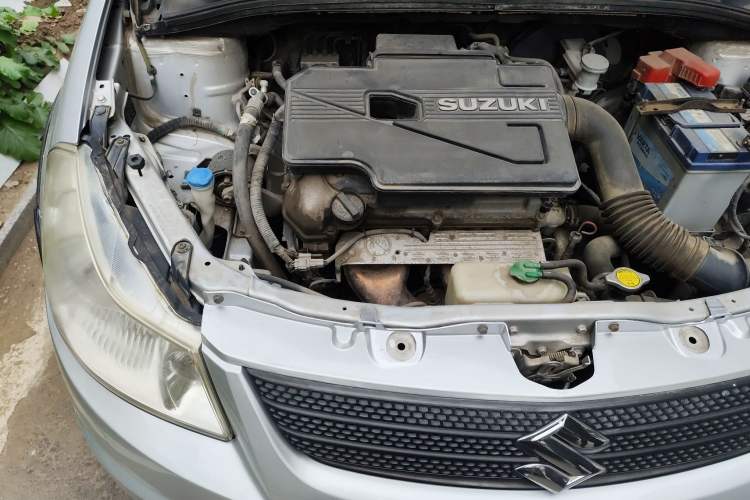 Used Suzuki SX4 2011 Hatchback 1.6L Automatic Dynamic Model Engine Bay Right