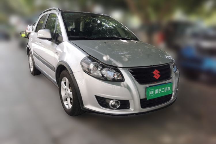 Used Suzuki SX4 2011 Hatchback 1.6L Manual Sport Model Front Right 45 Deg