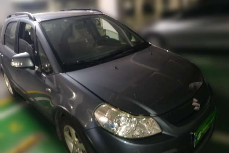 Used Suzuki SX4 2011 Hatchback 1.6L Automatic Dynamic Model Front Right 45 Deg