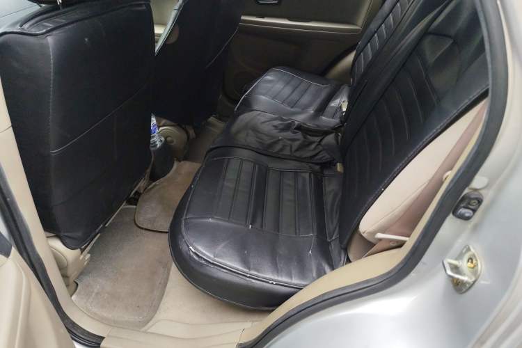 Used Suzuki SX4 2011 Hatchback 1.6L Automatic Dynamic Model Left Rear Seat