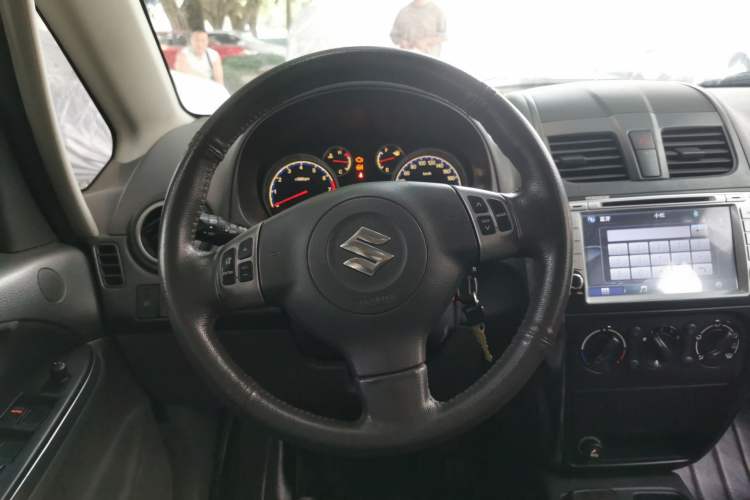 Used Suzuki SX4 2011 Hatchback 1.6L Manual Sport Model Steering Wheel