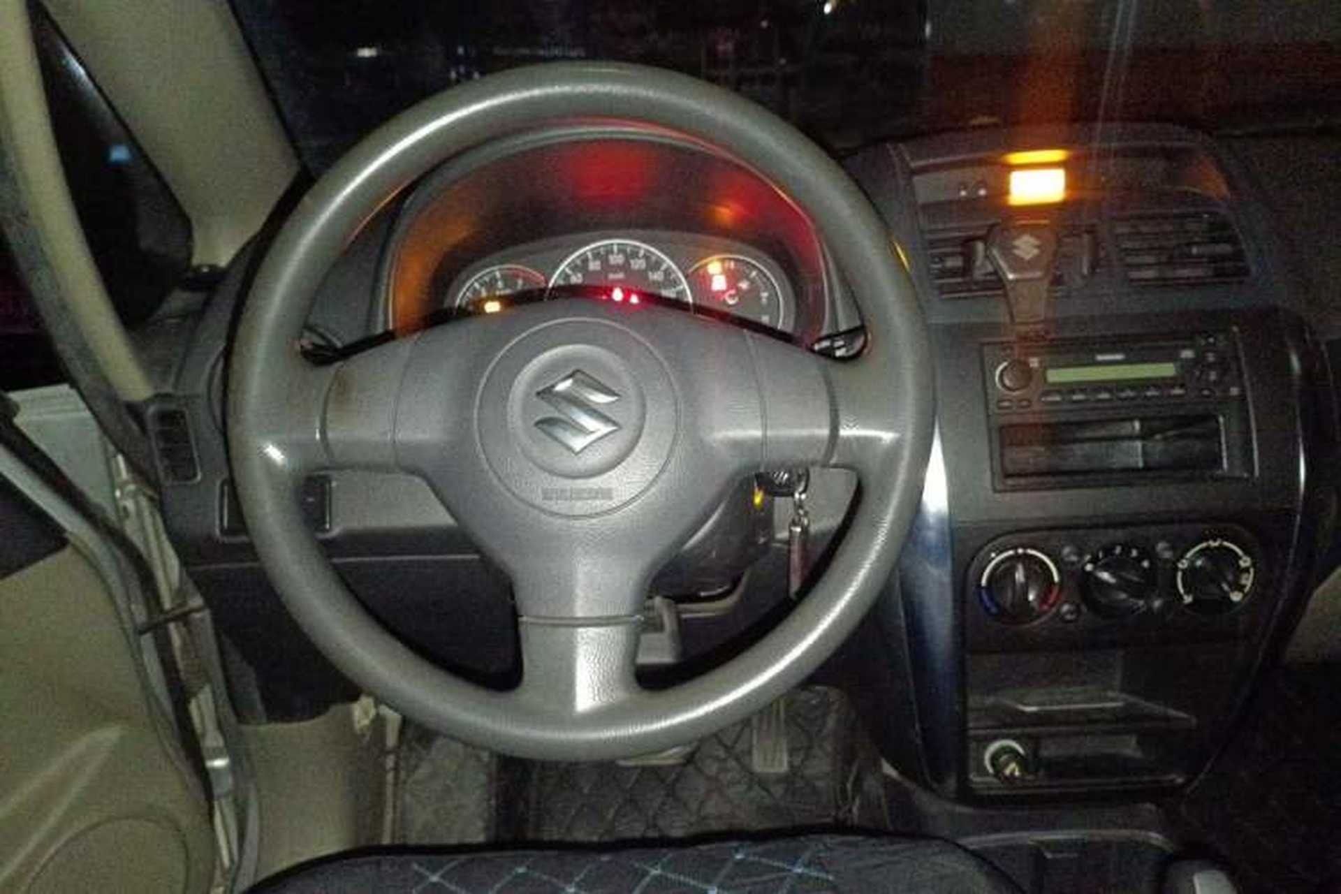 Used Suzuki SX4 2011 Hatchback 1.6L Automatic Comfort Model Steering Wheel