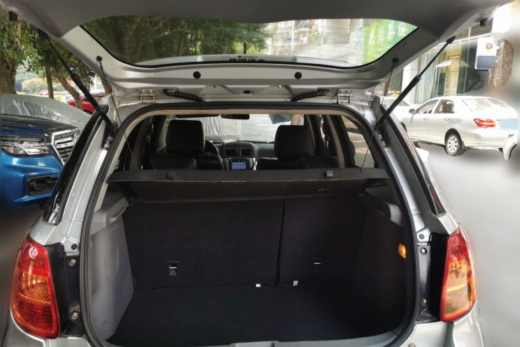 Used Suzuki SX4 2011 Hatchback 1.6L Manual Sport Model Trunk