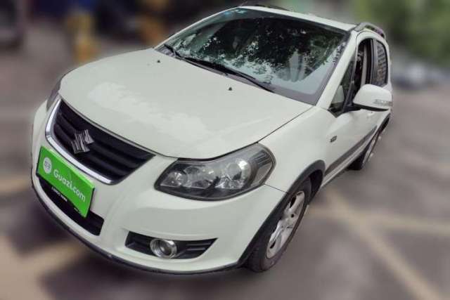 Suzuki SX4 2011 Revised Version 1.6L Automatic Sport Edition مستعملة