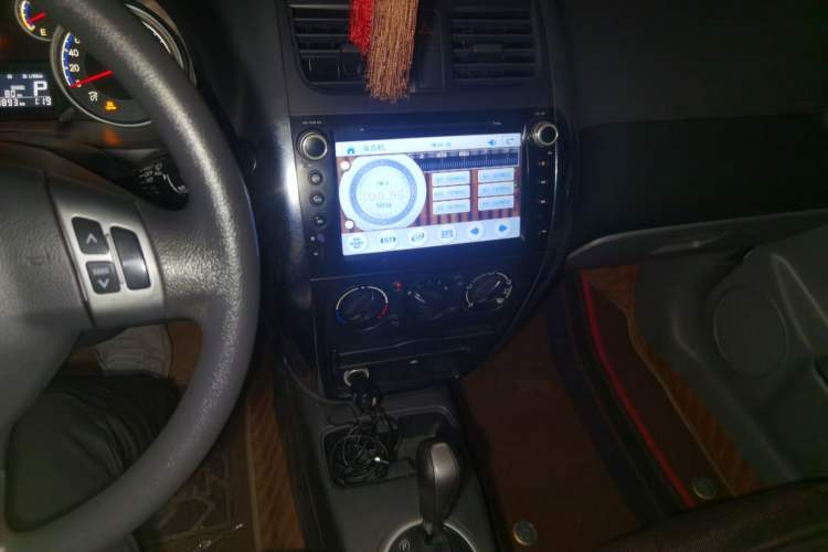 Used Suzuki SX4 2011 Revised 1.6L Automatic Dynamic Version Audio And AC Panel