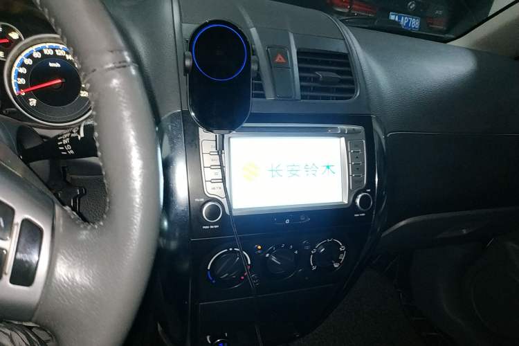 Used Suzuki SX4 2011 Revised Version 1.6L Automatic Sport Edition Audio And AC Panel