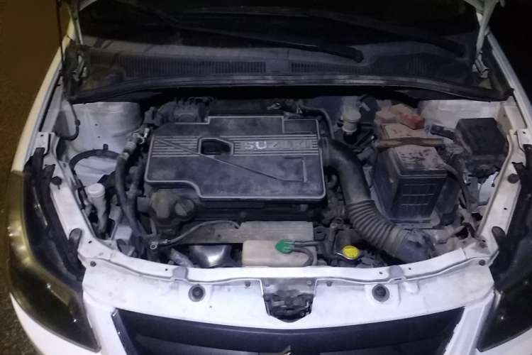Used Suzuki SX4 2011 Revised Version 1.6L Automatic Sport Edition Engine Bay