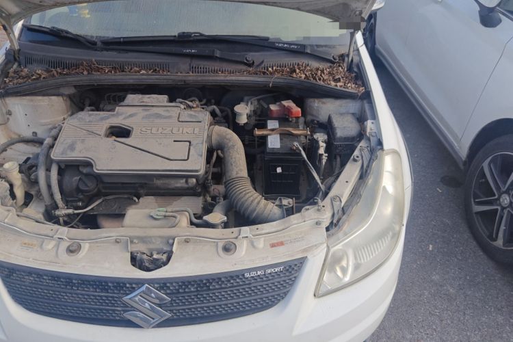 Used Suzuki SX4 2011 Hatchback 1.6L Automatic Sport Model Engine Bay Left