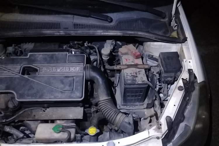 Used Suzuki SX4 2011 Revised Version 1.6L Automatic Sport Edition Engine Bay Left
