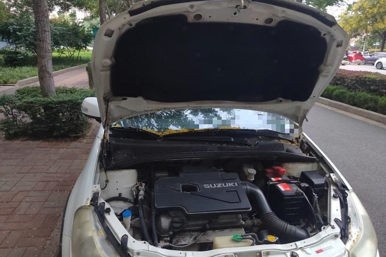Used Suzuki SX4 2011 Revised 1.6L Automatic Dynamic Version Engine Bay