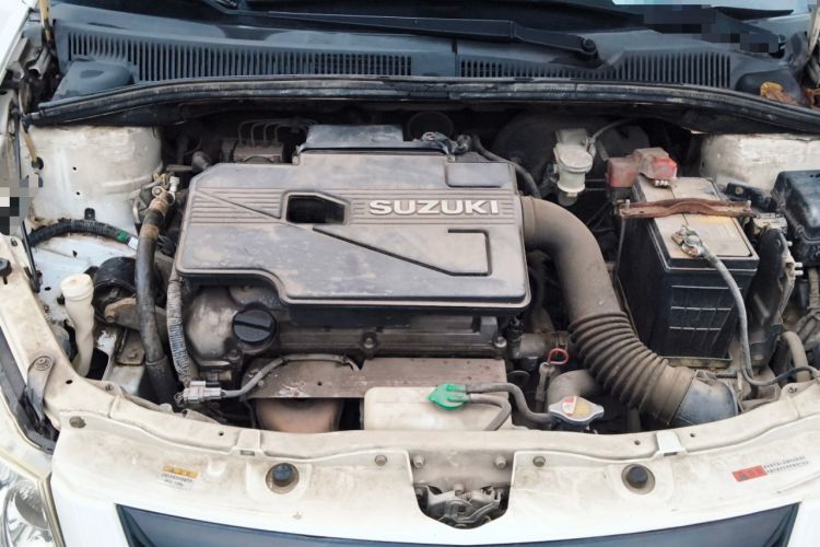 Used Suzuki SX4 2011 Revised 1.6L Automatic Dynamic Version Engine Bay