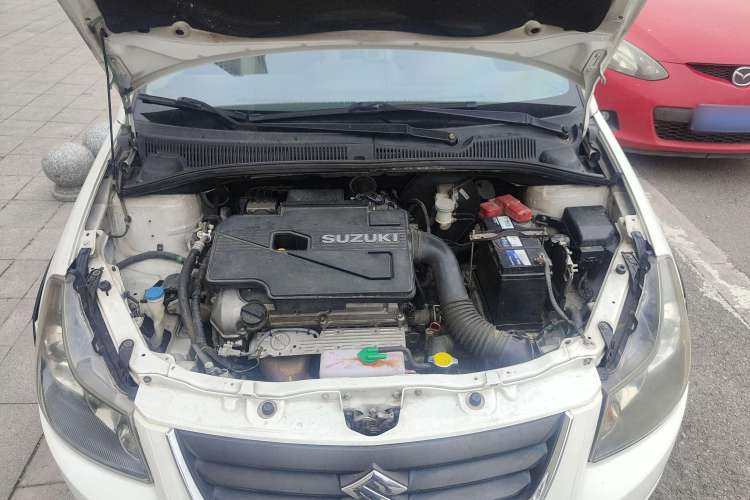 Used Suzuki SX4 2011 Revised Version 1.6L Automatic Sport Edition Engine Bay