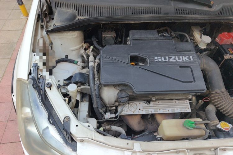 Used Suzuki SX4 2011 Revised Version 1.6L Automatic Sport Edition Engine Bay Right