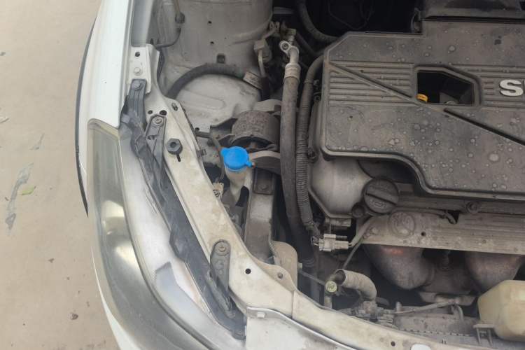 Used Suzuki SX4 2011 Revised Version 1.6L Automatic Sport Edition Engine Bay Right