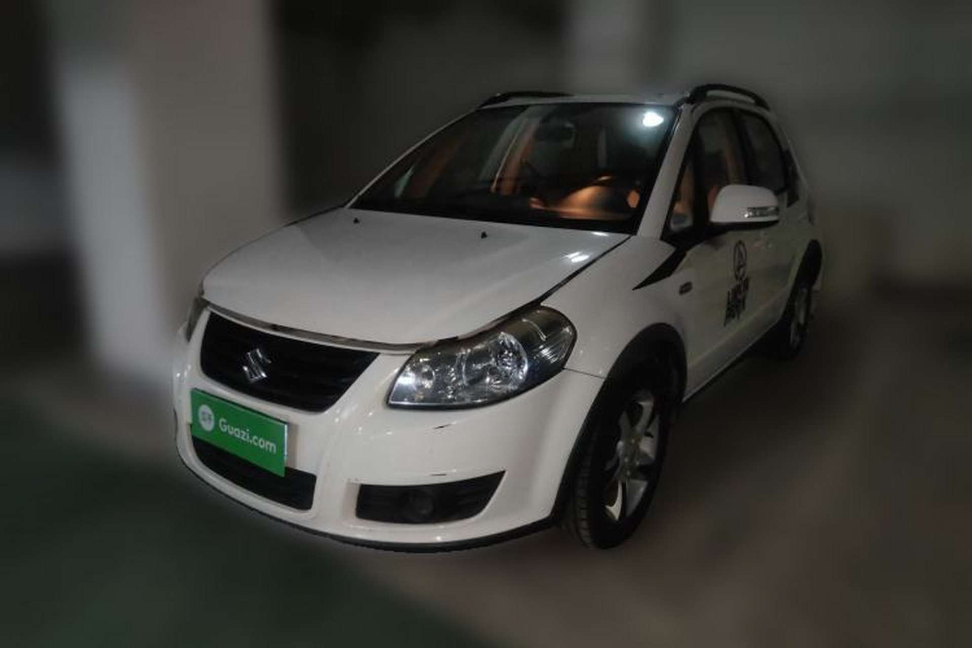 Used Suzuki SX4 2011 Revised Version 1.6L Manual – Dynamic Edition Front Left 45 Deg